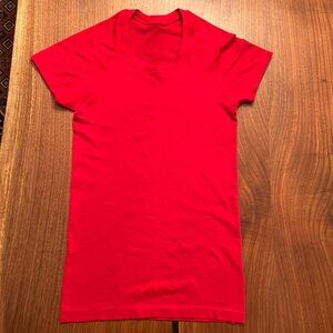 Lululemon Swiftly Tech Short Sleeved Shirt 2.0